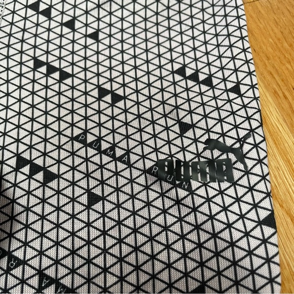 Puma light pink/black matching suit with zip up hooded top & thin leggings 24mos - Picture 6 of 13